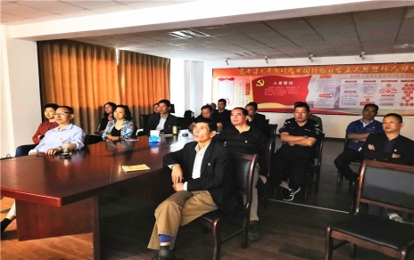 聆聽黨課，增強做好群眾工作的能力和責(zé)任心