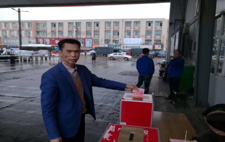 愛心行動，送去情感上精神上的支撐