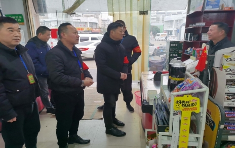 寒風(fēng)凜冽刺骨，斗志昂揚為民