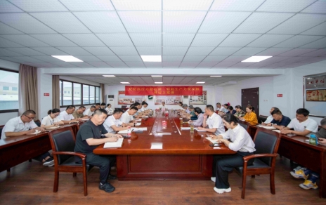 以學促行、以行促干、正風肅紀，勤廉并重干事業(yè)！